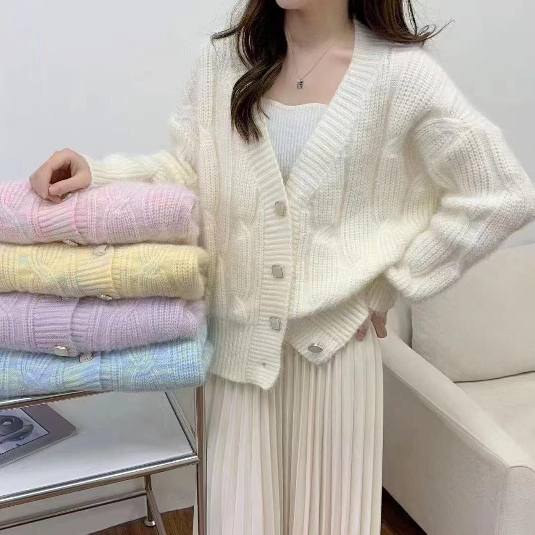 

2024 Autumn Women s V-Neck Loose Knit Cardigan One Size