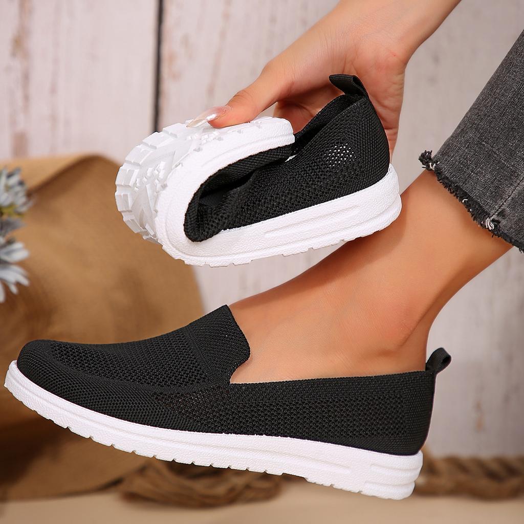 New Women Mesh Loafers Walking Shoes Sport Outdoor Flats Home Comfortable Breathable Fitness Sneakers Spring Summer Large Size