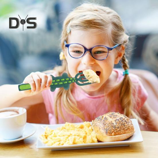 Dinosaur Toddler Utensils Set Fork Spoon Pusher Kids Cutlery Set for Fun Mealtime Adventures BPA-Free Kitchen Utensils for Self-Feeding Independence
