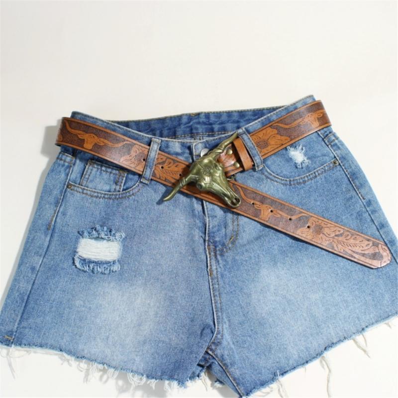 Western Engraved Leather Belt Adjustable Waistband Durable PU Material For Men Women Fashion Enthusiasts