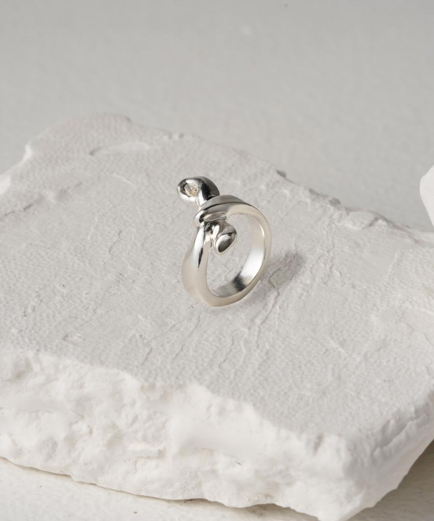 Chorock Line Knot Ring