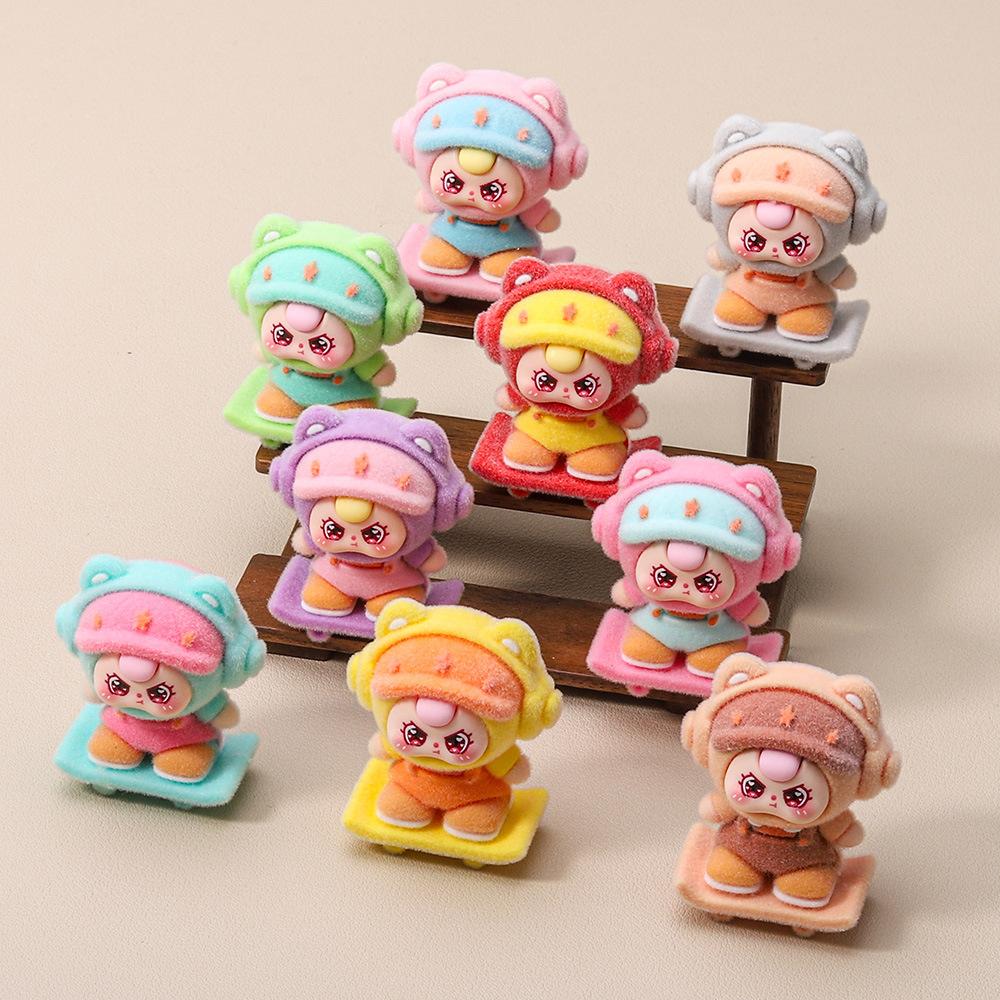 9pcs/Set Baby Three Figure Toy Skateboard Series Mini Figurine Desktop Decoration Model Ornaments Toys Kids Christmas Gifts