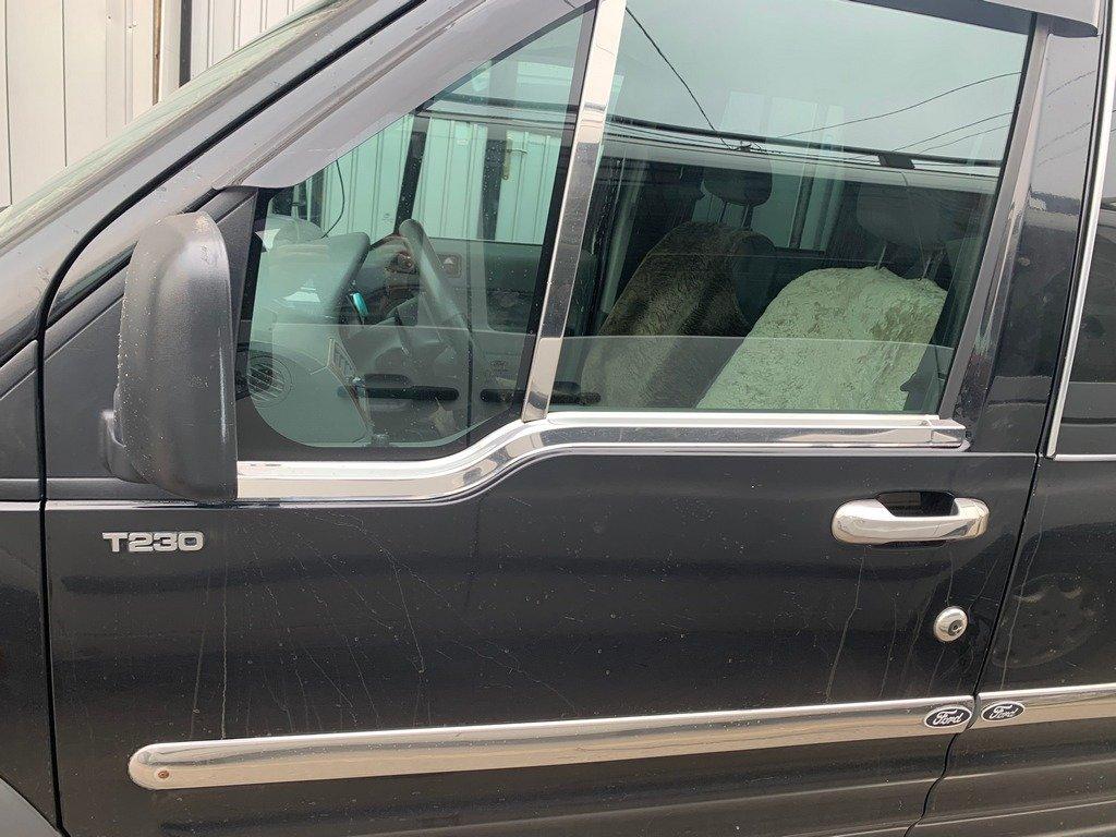 Vnější lemování oken (2 ks, nerez) OmsaLine - italská nerezová ocel pro Ford Connect 2010-2013