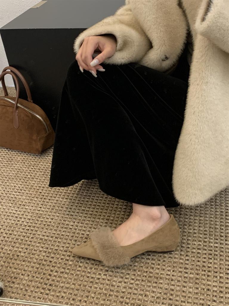 thick heel black pointed single shoes shoes 2026 gentle evening shoes with skirt fluffy shoes