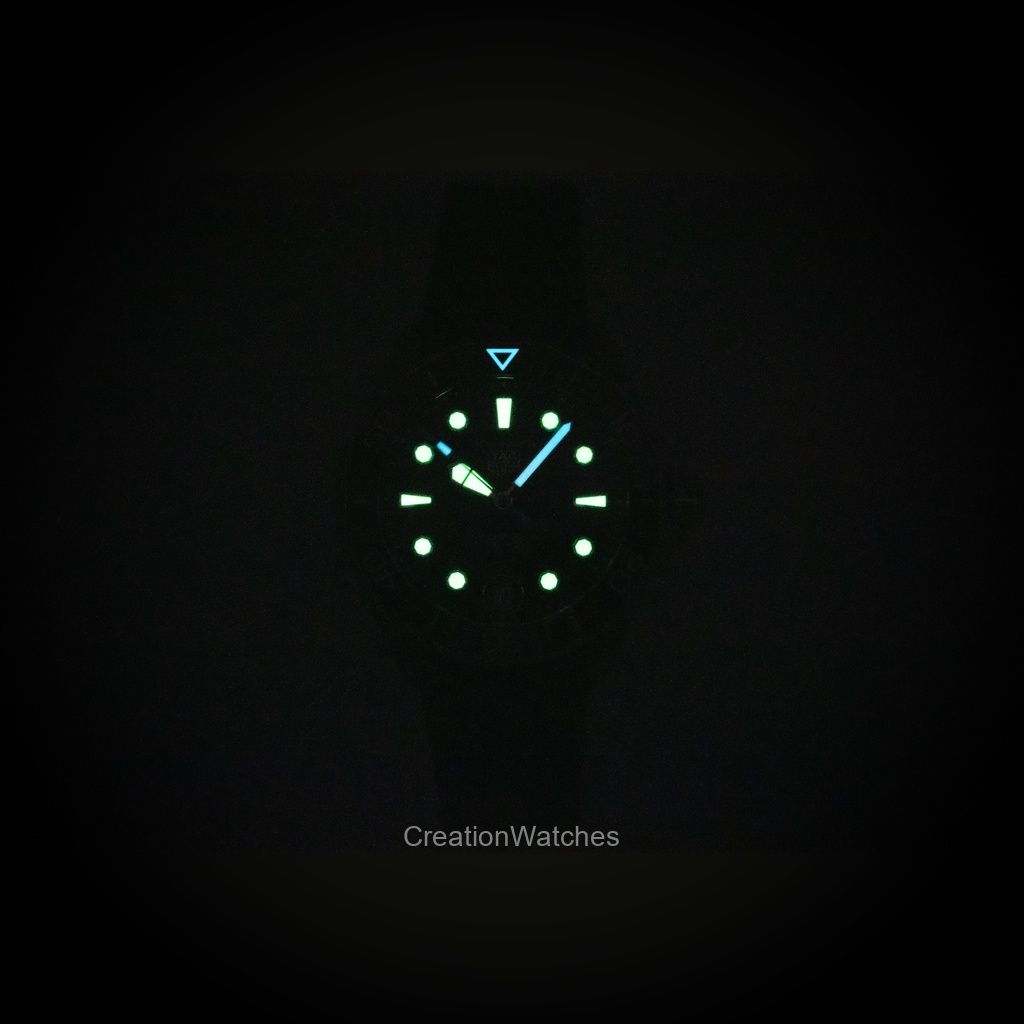 Tag Heuer Aquaracer Rubber Strap Black Dial Automatic Diver's WBP5110.FT6257 300M Men's Watch