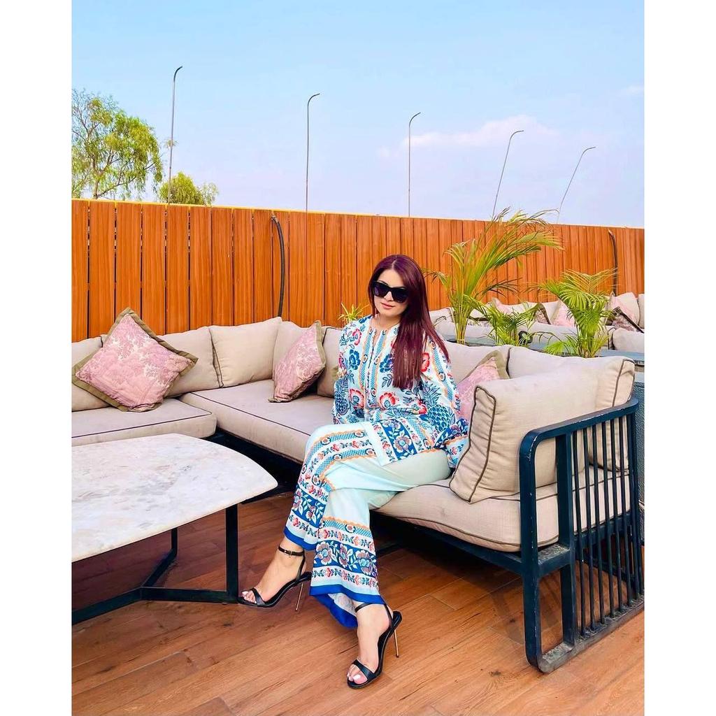 *Launching New Đěsigner Party Wear Look Pur Natural Crepe Top&plazzo Co-ords Set*