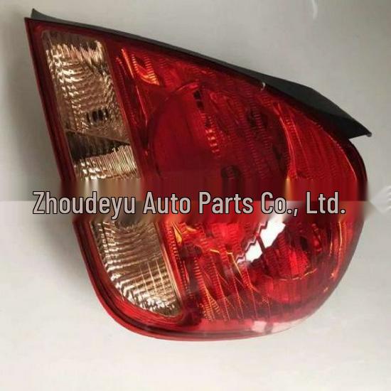 Nissan Sunny 2004 Rear Tail Light White Lens L:26555-8N725/R:26550-8N725