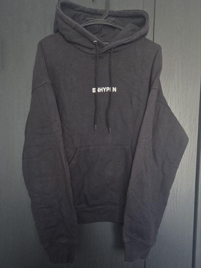 [USED] Early ENHYPEN merchandise hoodie