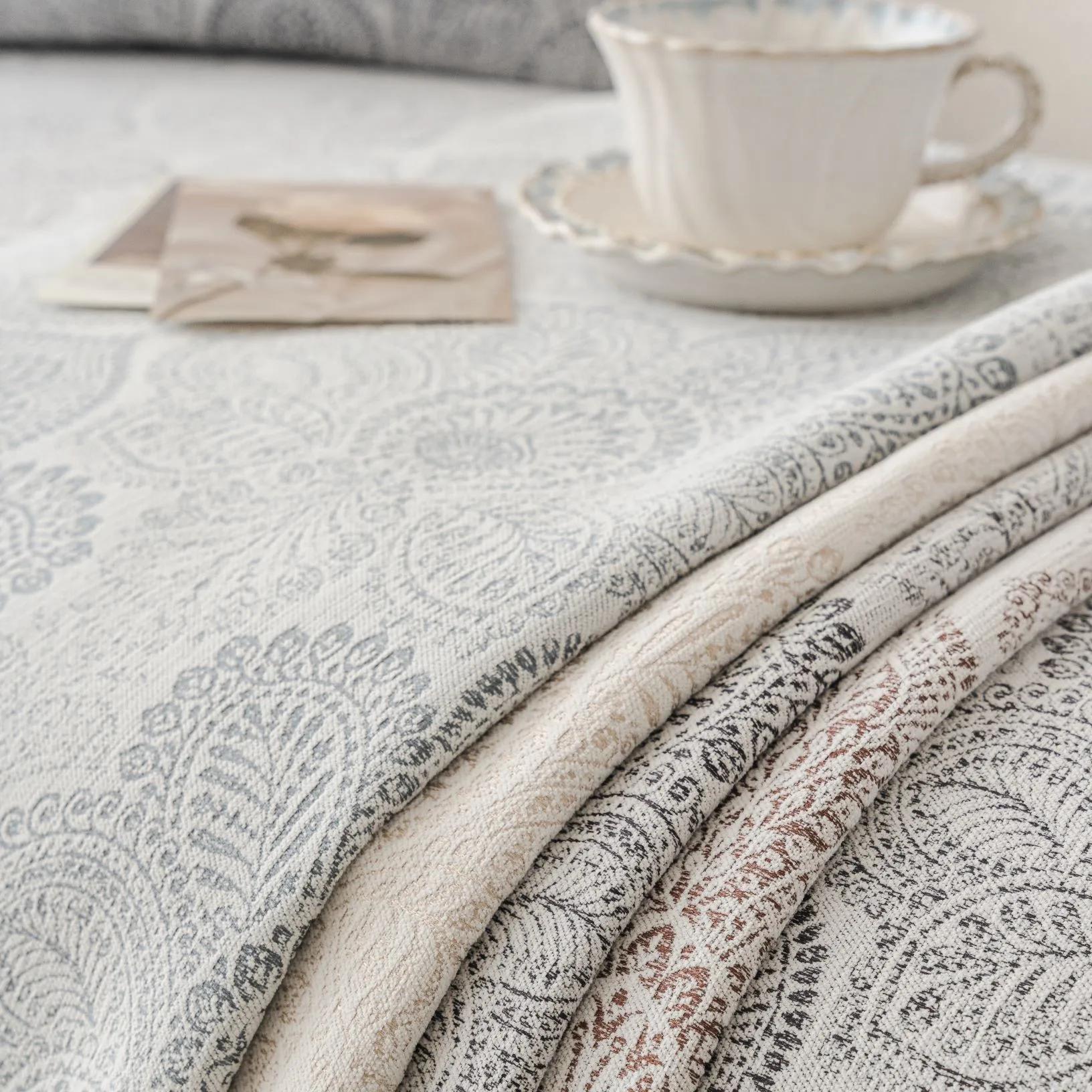 Классический жаккардовый чехол для дивана — фото 5