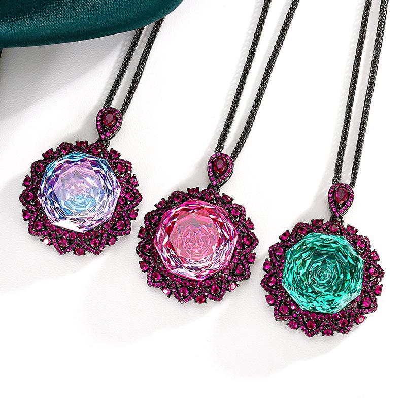 Jewelry Copper Bottom Gold-Plated Simulation Rose Cut Dragon Fruit Color Temperament Retro Black Gold Pendant Main Stone 18Mm