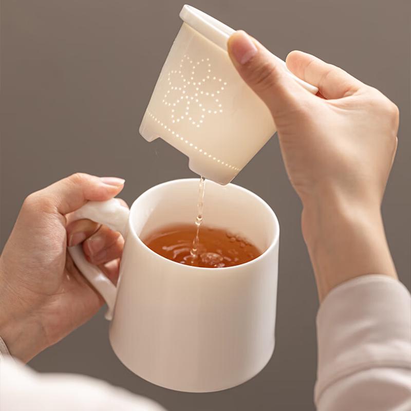 SUSHI CERAMICS Mutton-Fat Jade Porcelain Tea Separation Office Cup