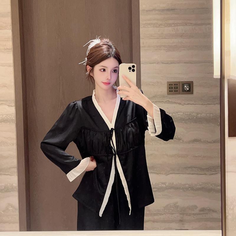 New Pajamas Women's Ice Silk Long-sleeved Suit Court Style Retro High-end Silk Can Be Worn Outside Loungewear