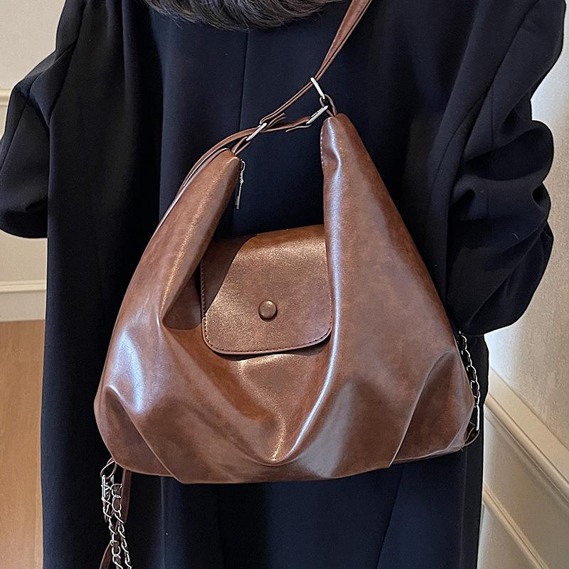 

Сумка Premium Sense Retro большой вместимости женская сезонная сумка для поездок на работу на два плеча сумка-тоут на одно плечо темно-коричневого