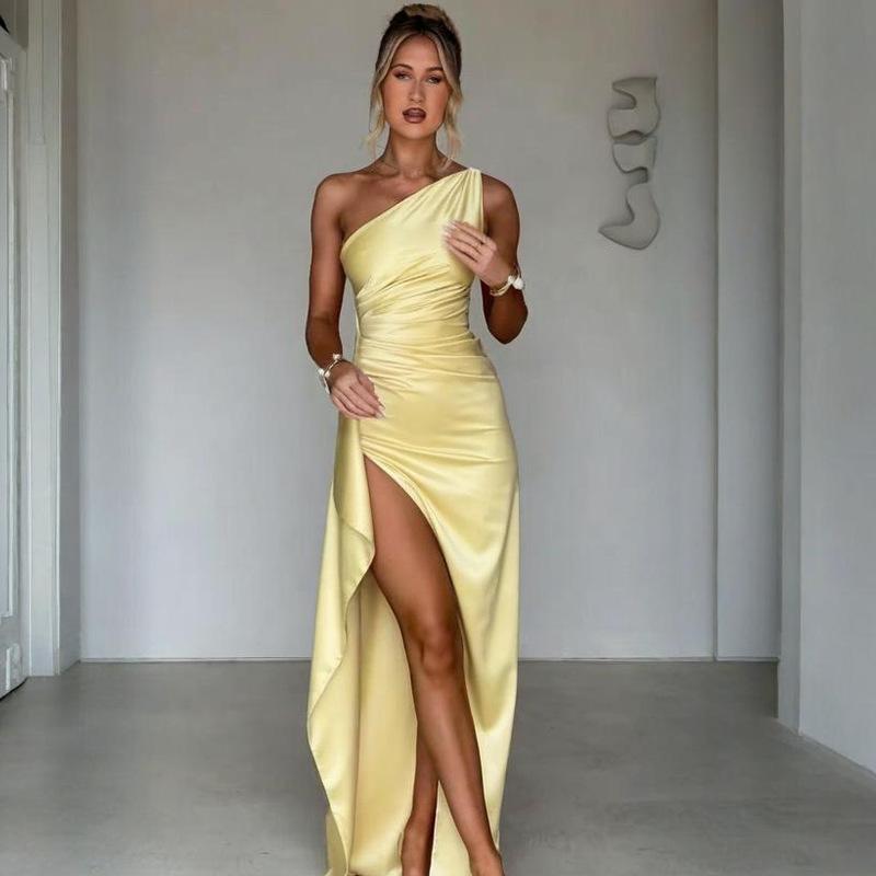 Summer New European and American Diagonal Neck Split Sleeveless Women's Clothing Sexy Slim Evening Dress Dress