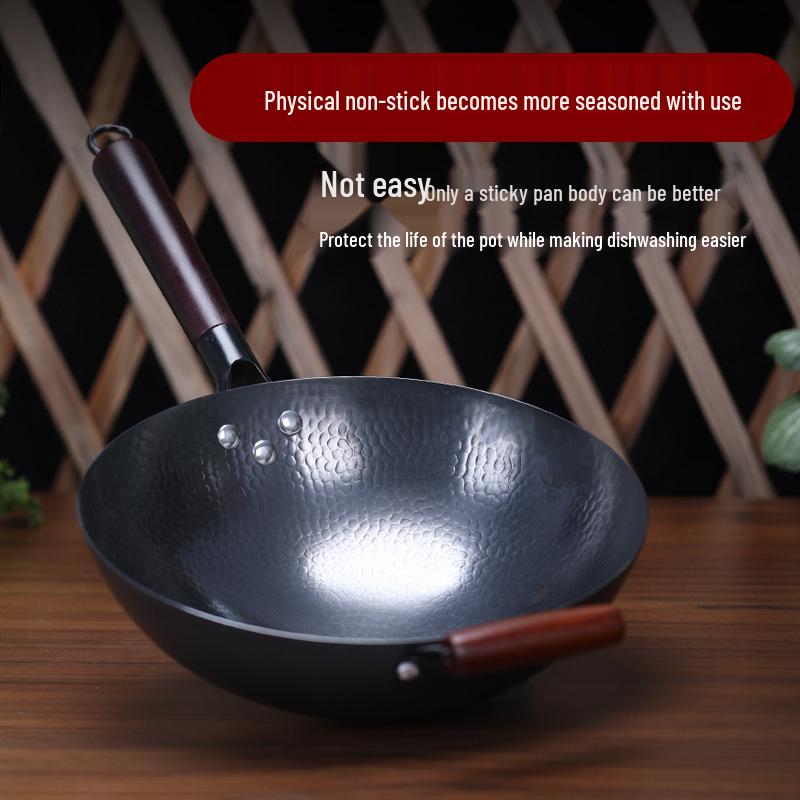 Zhangqiu Hand-Hammered Uncoated Non-Stick Wrought Iron Stir-Fry Wok with Spatula