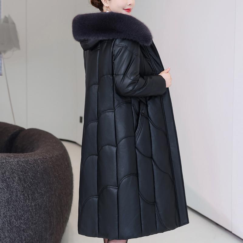 Middelbare leeftijd Vrouw Winter Faux Schapenvacht Jassen Capuchon Bontkraag Elegant Dik Warm Winter Lange Parka's Dames Leren Jas