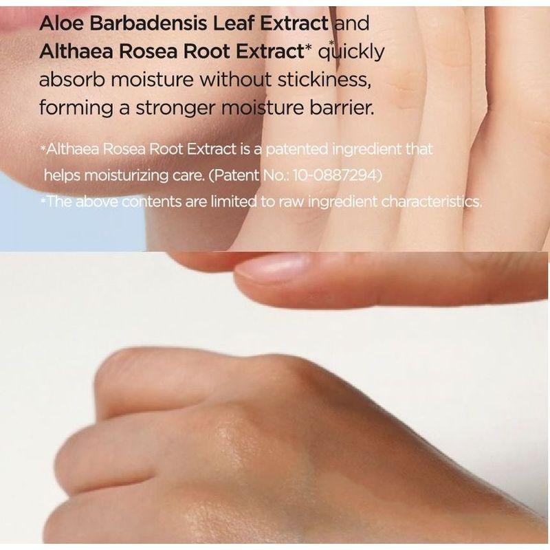 Isntree - Hyaluronic Acid Toner