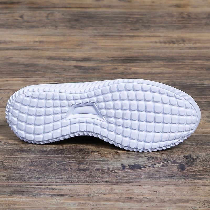 fashion Lightweight Breathable Running Shoes for Women Non Slip Knitted Green Sneakers Woman Soft Sole Slip On Casual Flats Plus Size 43