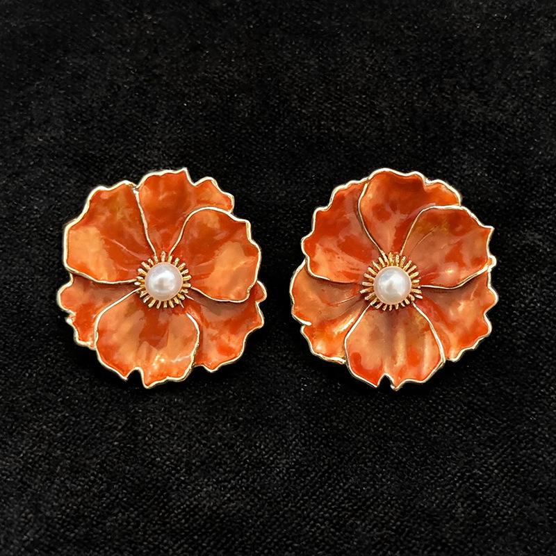 Silver Needle Pearl Flower Stud Earrings - Retro European Style with Drip Glaze Petals, Elegant Resort Style for Women