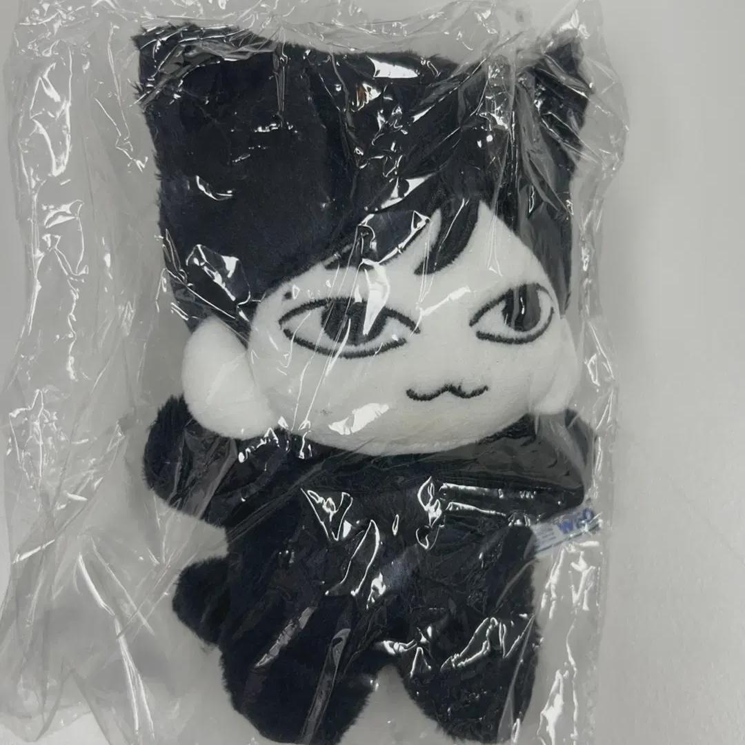 

The Boyz Mamulzu Doll Juyeon The Theboyz Sealed