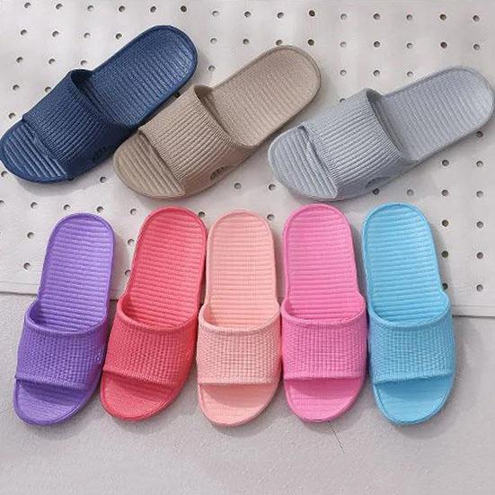 Women's Slippers Summer Indoor Bathroom Slippers Anti-Slip Home Slippers Couples Solid Color Large Size Flat Slippers