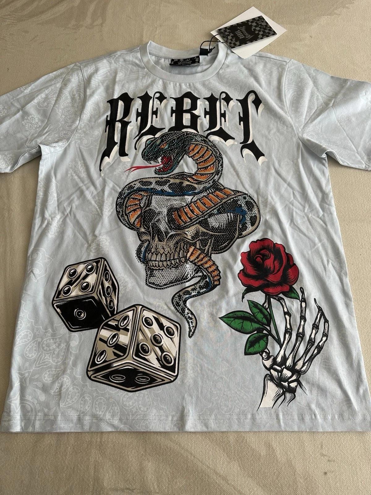 

Graphic Snake Rose Dice Lt. Blue T- Shirt S