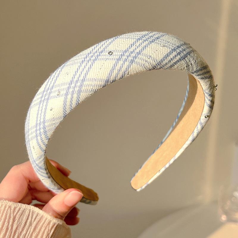 Candy Color Waffle Headband: High Crown, Advanced Face Wash Sponge, Wide Edge Hair Hoop for Early Spring.