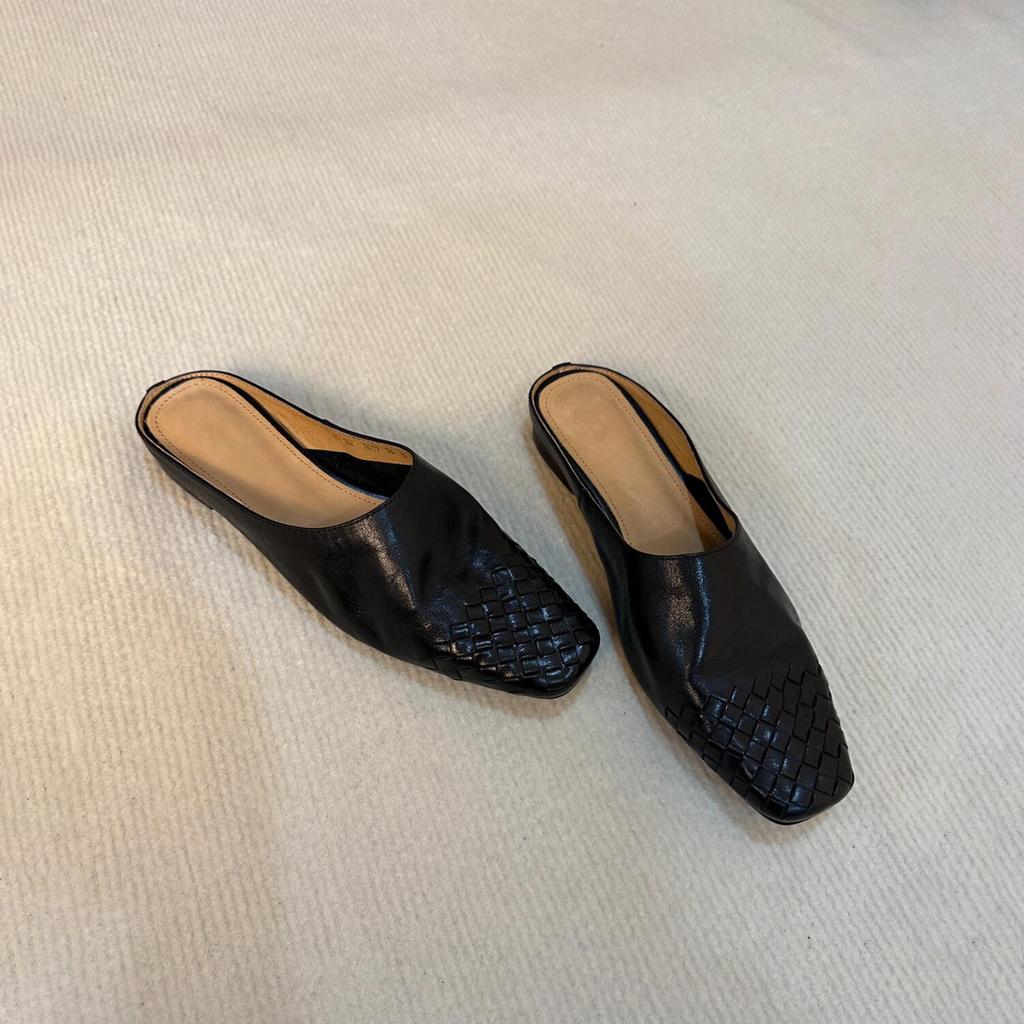 Sheepskin Version~ Retro Literature and Art Ins Fashion Weaving Lazy Person One Pedal Casual Sandals Outside Wearing Bag Head Half Slippers Women