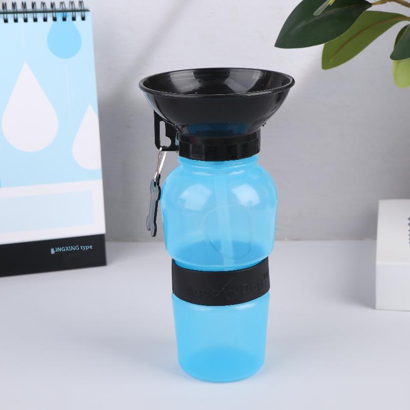 1 Pcs Pet Drinking Fountain Dog Outdoor Drinking Bottle Portable Water Cup Dog Walking Water Bottle Outdoor Travel Cup