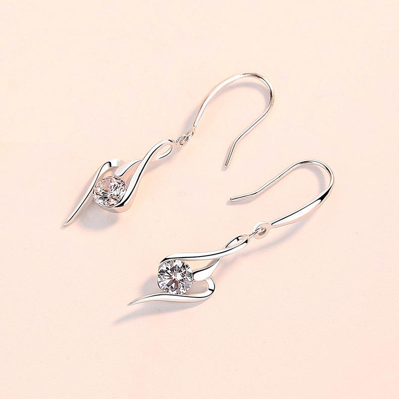 Haczyki na uszy i kolczyki Skrzydła Anioła dla kobiet, Japońskie i Koreańskie Proste i Modne Temperament Wszechstronne Haczyki na uszy Skrzydła