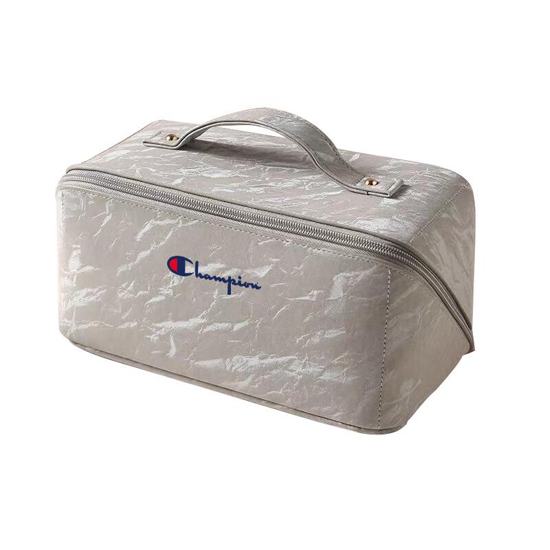Champion Toiletry Bag