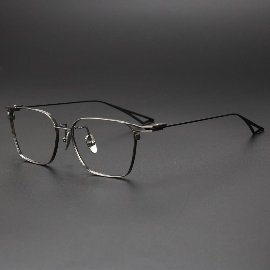 Retro Ultralight Square Pure Titanium Myopia Eyeglass Frames with Anti-Blue Light Coating