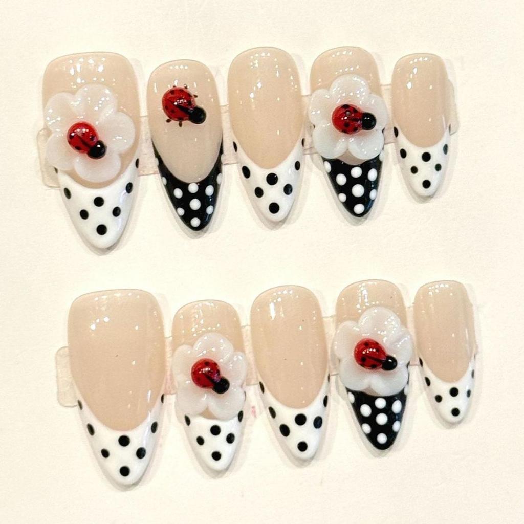 10pcs Hand Painted Gel Press Nails Beautiful Luxury Customized Design Handmade Press On Nails