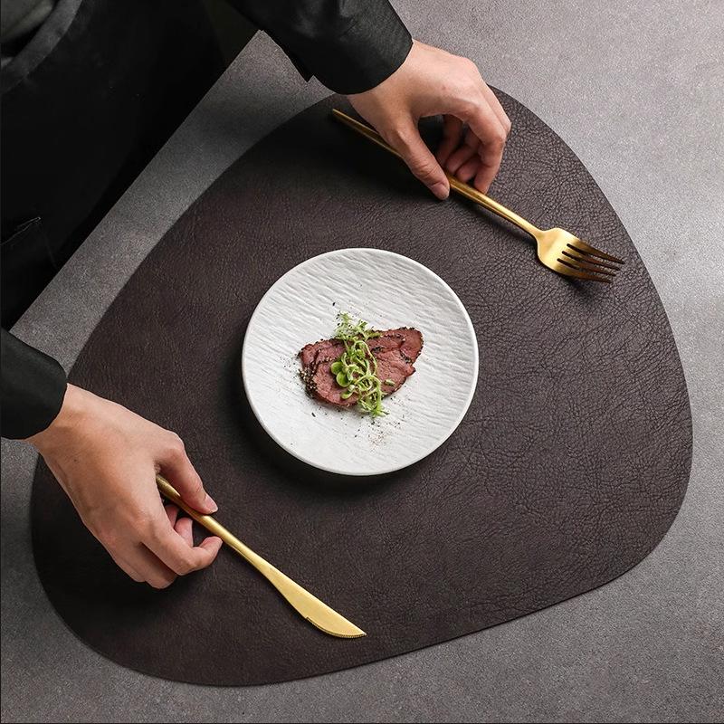 Trendy Irregular PU Leather Placemat And Coaster Waterproof And Oil-Proof Table Mats Western Restaurant Heat-Insulating Mats