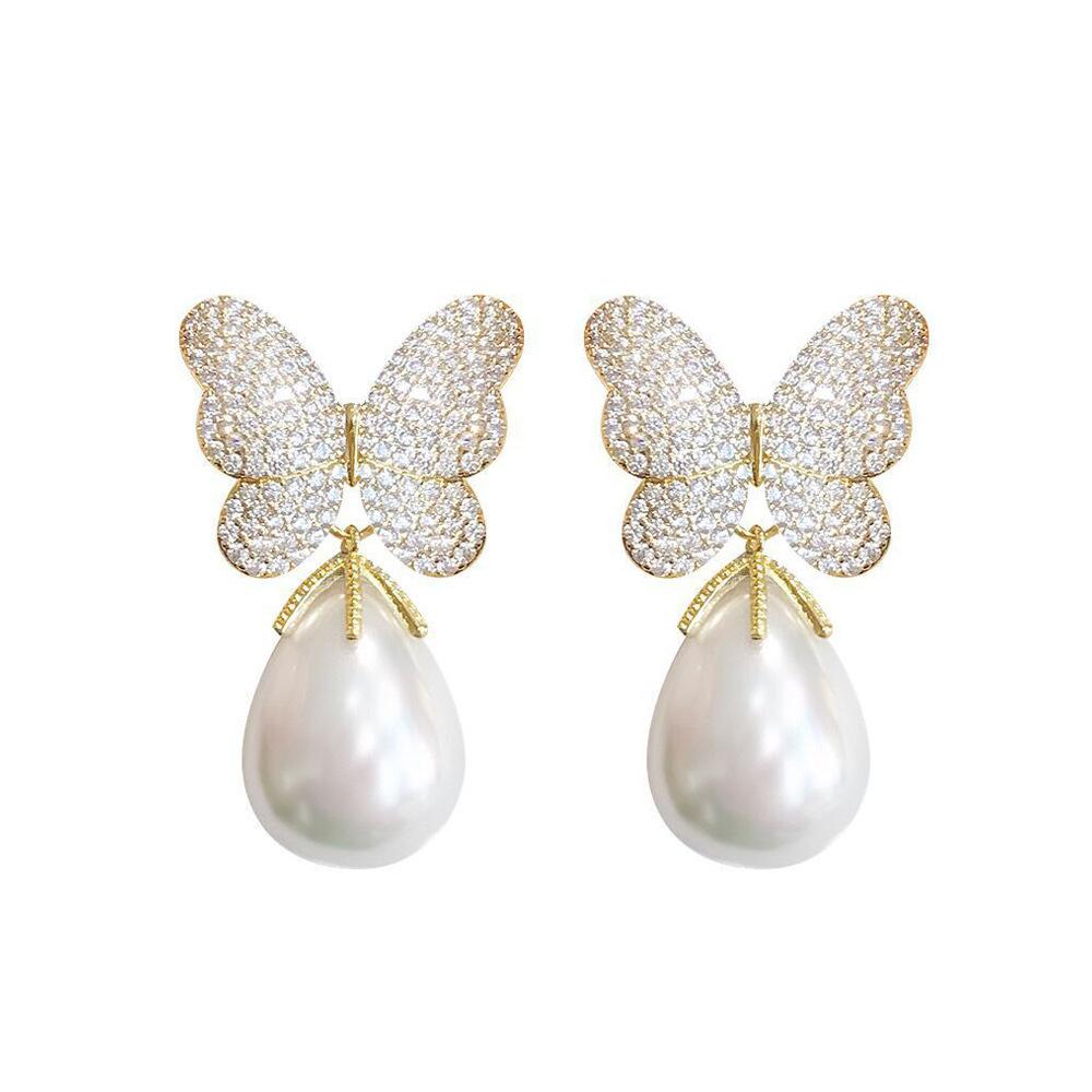 Francuskie kolczyki z perłami, słodkie temperamentne trójwymiarowe kolczyki sztyfty z cyrkoniami mikro-inlayowanymi, super bajkowe kolczyki.