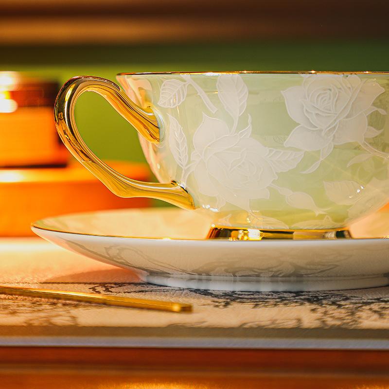Embossed flower European ceramic bone china coffee cup saucer set retro afternoon tea tea set tea cup gift box set