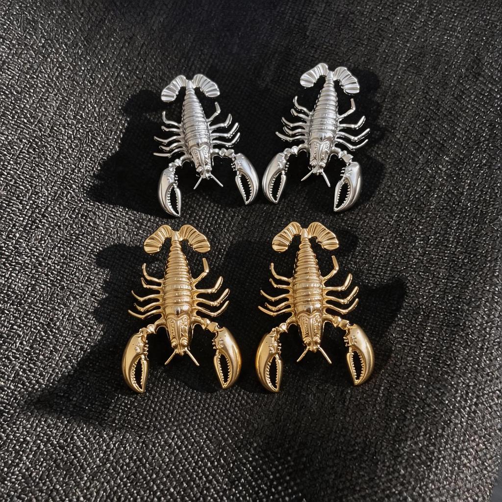 Silver Needle Metal Style Lobster Claw Earrings - Personalized High-End Fashion with European-American Design