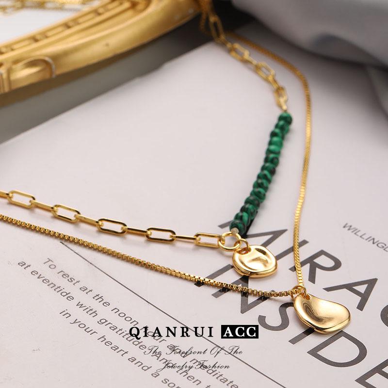 

French Retro Natural Stone Patchwork Pendant Necklace - Gold Clavicle Chain, Light Luxury Fashion.