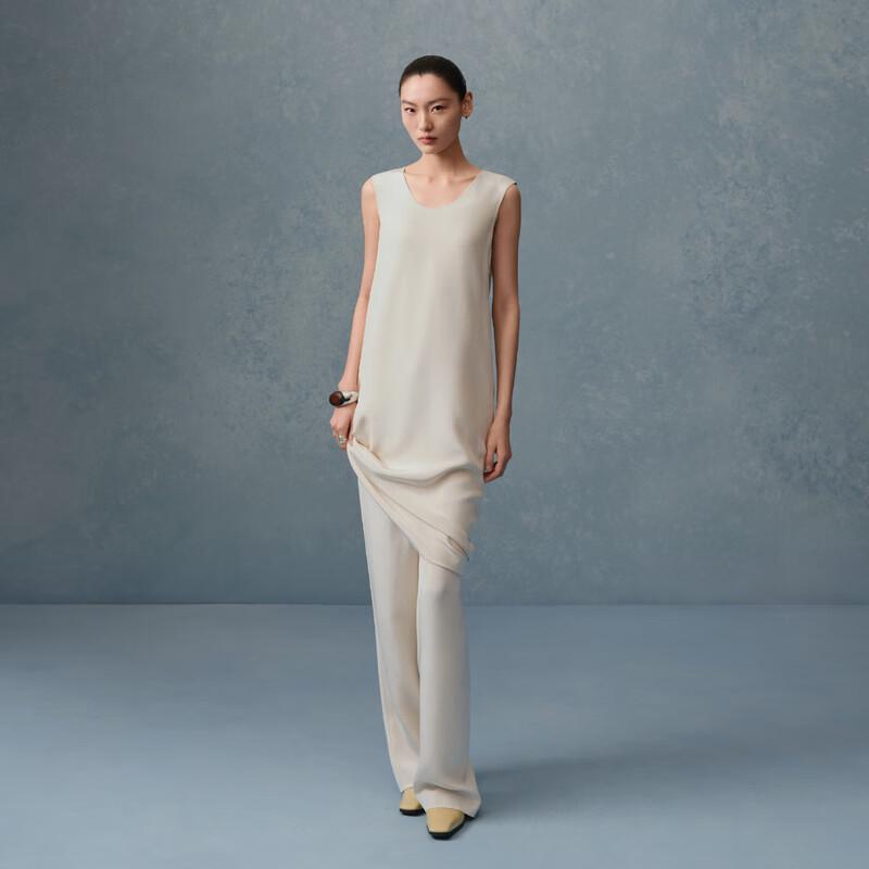 

Женское платье без рукавов из тяжелого шелкового крепа OVV 155/80A (S)