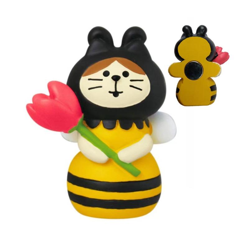 Japanese cat refrigerator sticker, grocery zakka cute bread coffee shop decoration gift miniature resin ornament