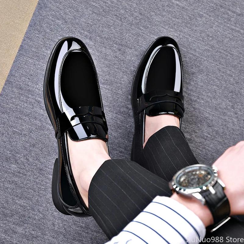 New Shoes for Men Genuine Leather Casual Shoes Spring Gentleman Patent Leather Business Dress Shoes Cool Black Slip-on Loafers