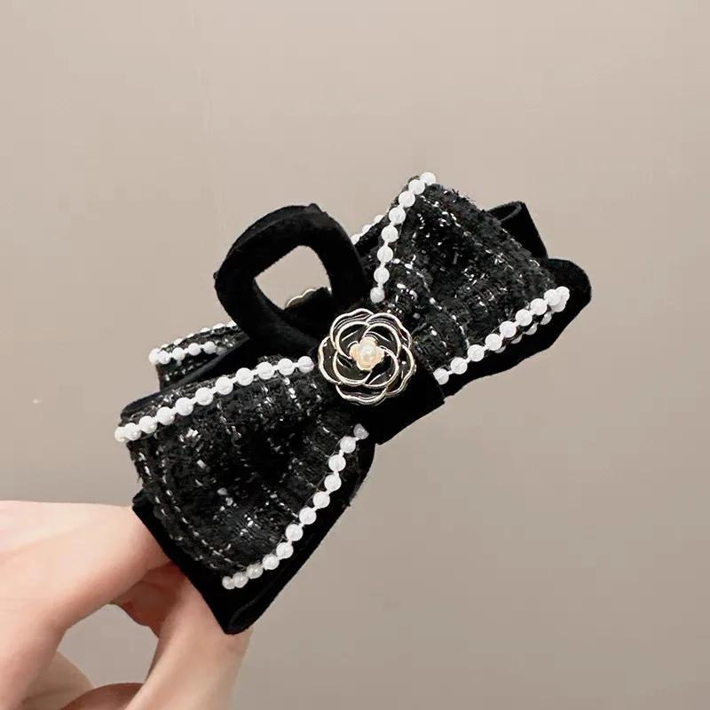 

Vintage Fabric Bow Hair Claw Camellia Flower Hair Clips for Women Girls Temperament Barrette Headwear Korean Hair Accessories