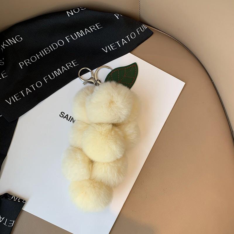 Lovely Grape Pom Poms Keychains Fluffy Ball Keychain Fluffy Ball Keyring Car Key Chain Pendant Accessories