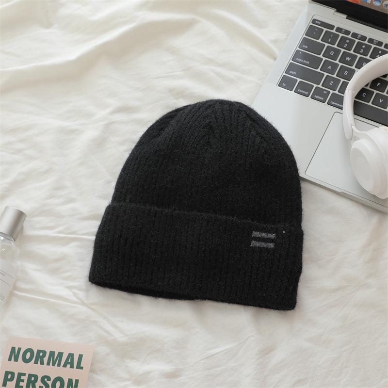 Simple Letter Embroidery Knitted Hat for Women Plus Velvet Thickened Woolen Hat Letters for Men and Women