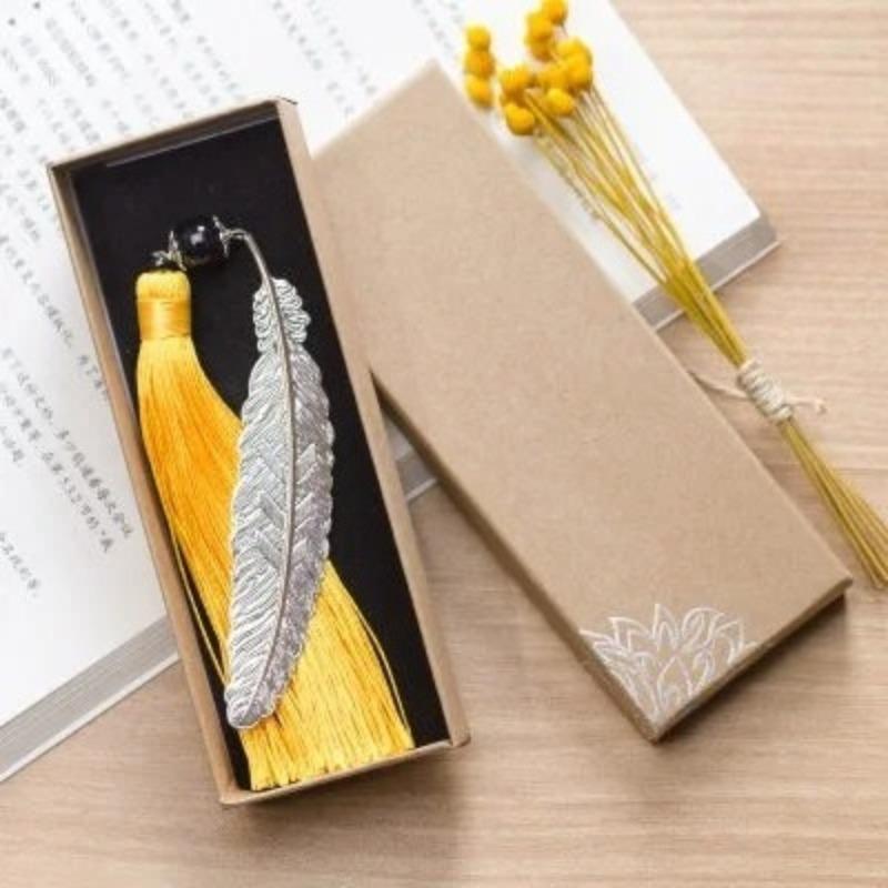 Fashion Classical Chinese Style Silver Metal Leaf Feather Tassel Bookmark Document Book Mark Label Christmas Gifts
