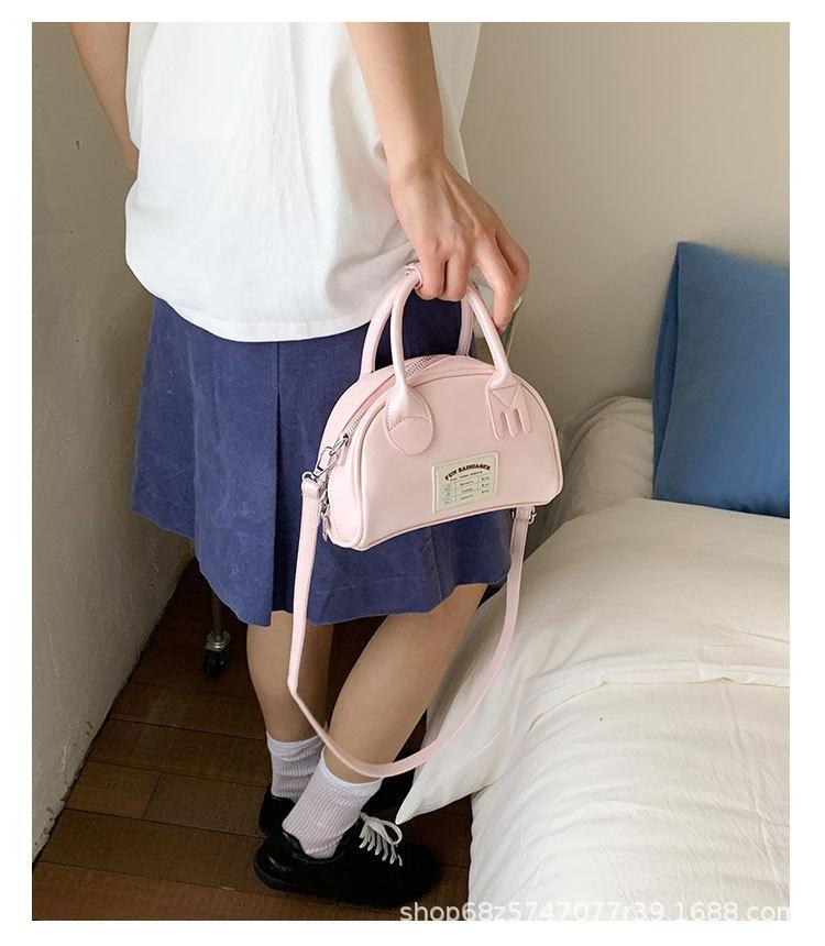 Super Hot Small Bag Women's Retro 2025 New Fashion Crossbody Bag Korean Version of Versatile Niche Handheld Pillow Bag