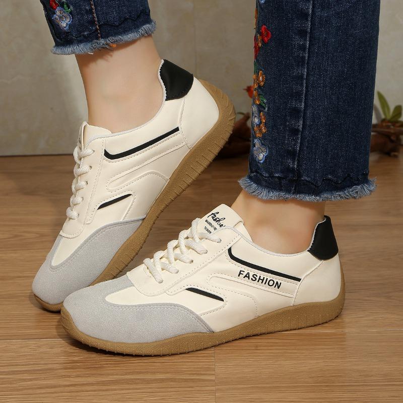 Women's Spring Soft-Soled Retro Gump-Style Casual Board Shoes, Beige Versatile Training Sports Footwear.