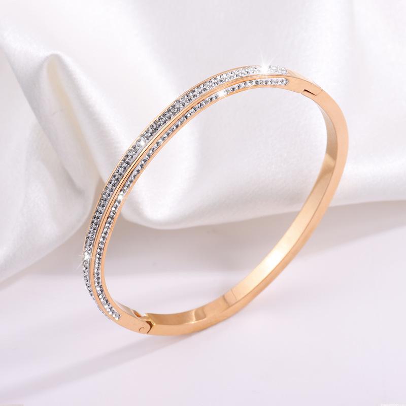 Starry Sky Silver Titanium Steel Bracelet for Women - High-End, Versatile, Full Diamond, Non-Fading Fashion Accessory