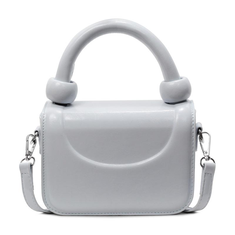 Premium sense niche messenger bag women's bag 2025 new versatile exquisite handbag bag fashionable commuter shoulder bag