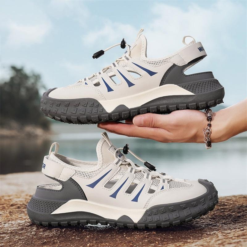 Men's casual sandals 2025 new summer mesh breathable hollow hole shoes trendy cool slippers